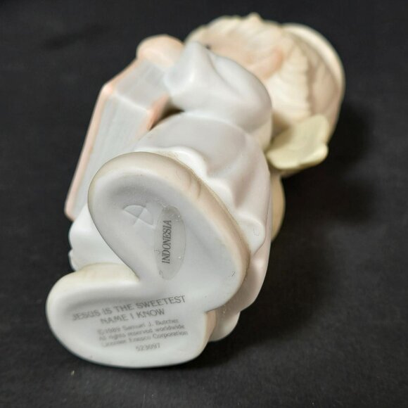 Precious Moments 1989 Porcelain Figurine Names Baby Jesus Sweetest Name I Know - Picture 7 of 9